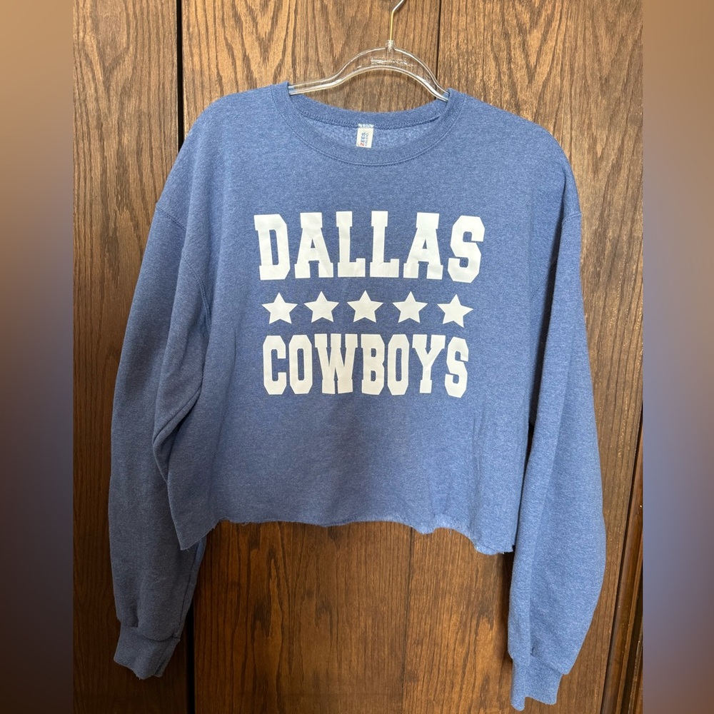 Blue cropped Dallas cowboys sweatshirt